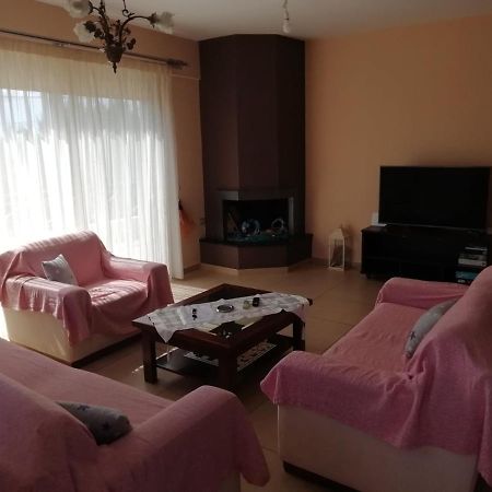 Rural 3-Bedroom House Kalamata Dış mekan fotoğraf